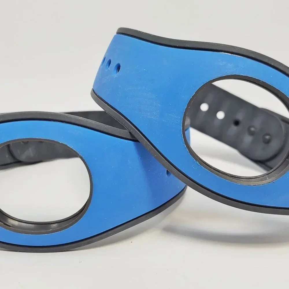 Disney Blue Pair of MagicBands 2